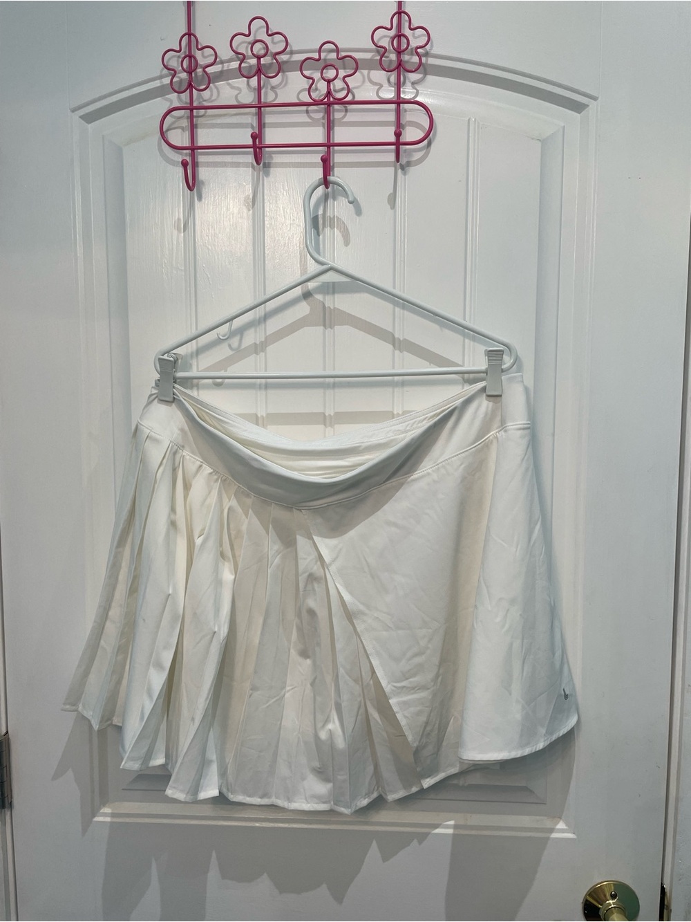 Lole White Circle Skater Skirt
